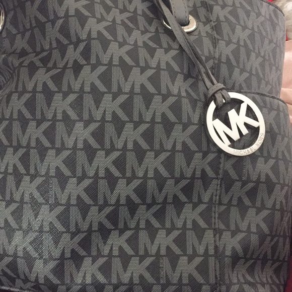 Purse MK - Picture 3 of 3